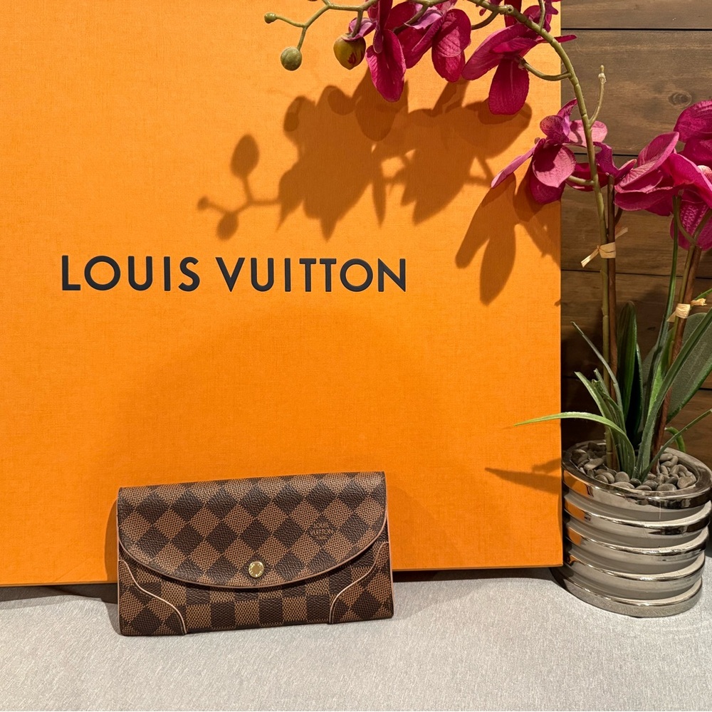 Louis Vuitton Wallet
